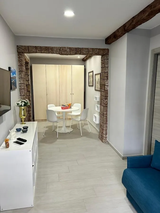San Julian House Apartment Catania