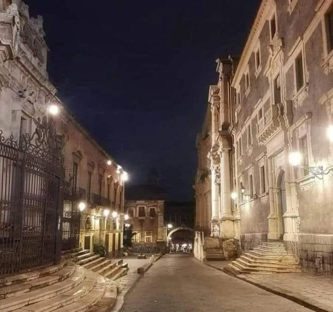 San Julian House Apartment Catania